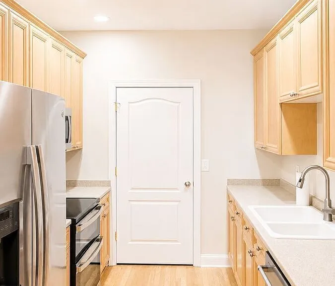 785 Magnolia Ave #301 — Photo 6