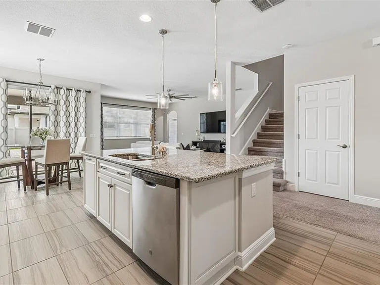 19328 Breynia Dr — Photo 11