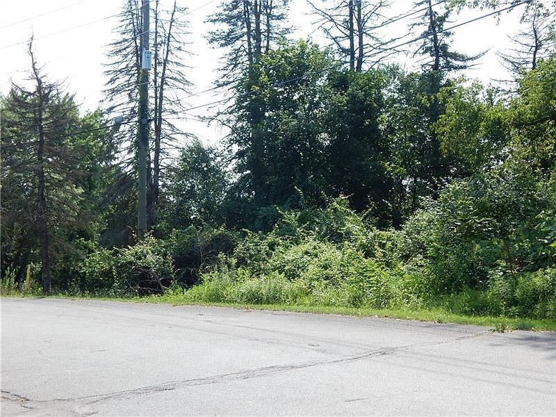1st image of 105 & 107 Kountz Ln