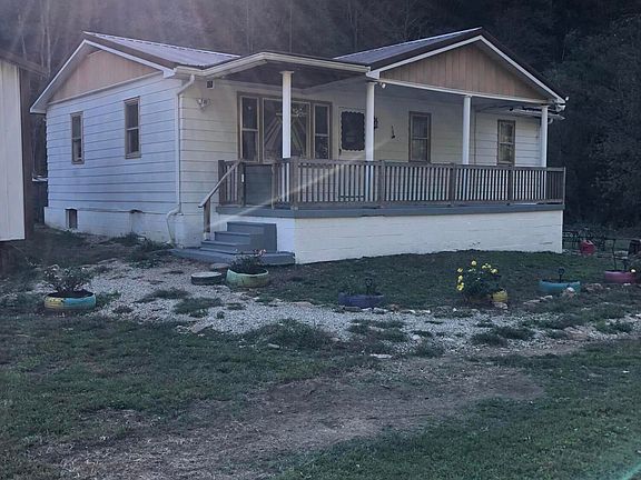 2nd image of 1040 State Highway 1717