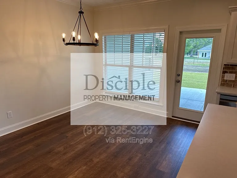 15 Ennis Rd — Photo 14