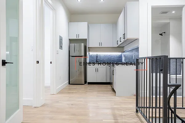 Rented by Emes Homes Realty LLC | media 37