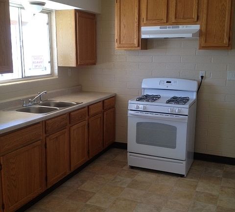 4th image of 135 N Saguaro Dr #5