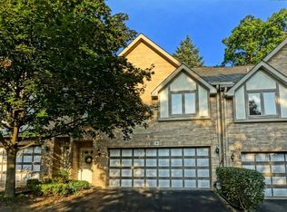 9 Cliffside Circle Dr, Willow Springs, IL 60480