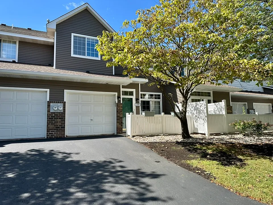 17838 Cobblestone Way