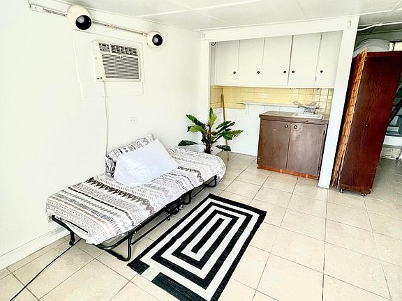 4th image of 7AB Queen St #Ch