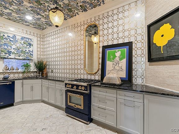 3rd image of 2416 Park Ave APT 4