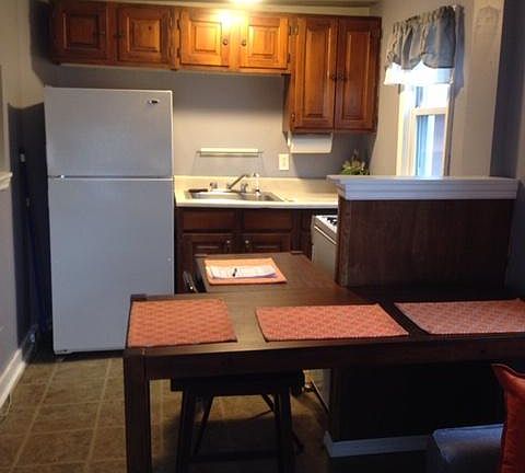4th image of 22 Fowler Ave Floor 2