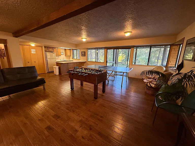 17066 Cooper Dr — Photo 18