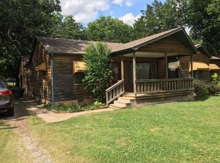 1507 W 8th St, Wellington, KS 67152