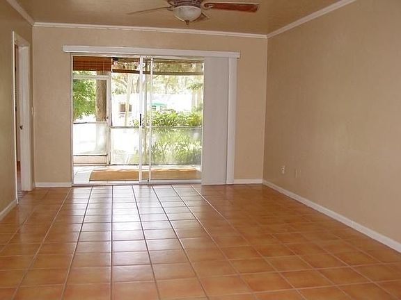 2nd image of 27249 Pullen Ave #3
