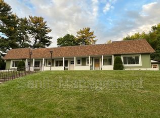 1651 Playstead St, West Bloomfield, MI