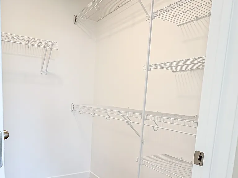 205 Spring Creek Cir SW #305 — Photo 12