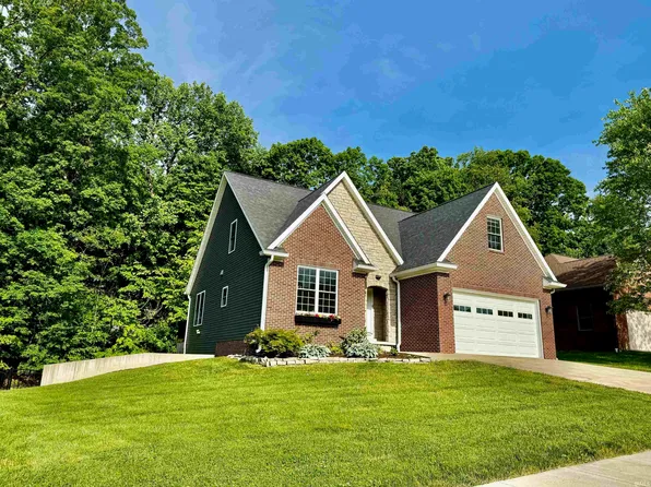 855 N Abigail Ln, Ellettsville, IN 47429