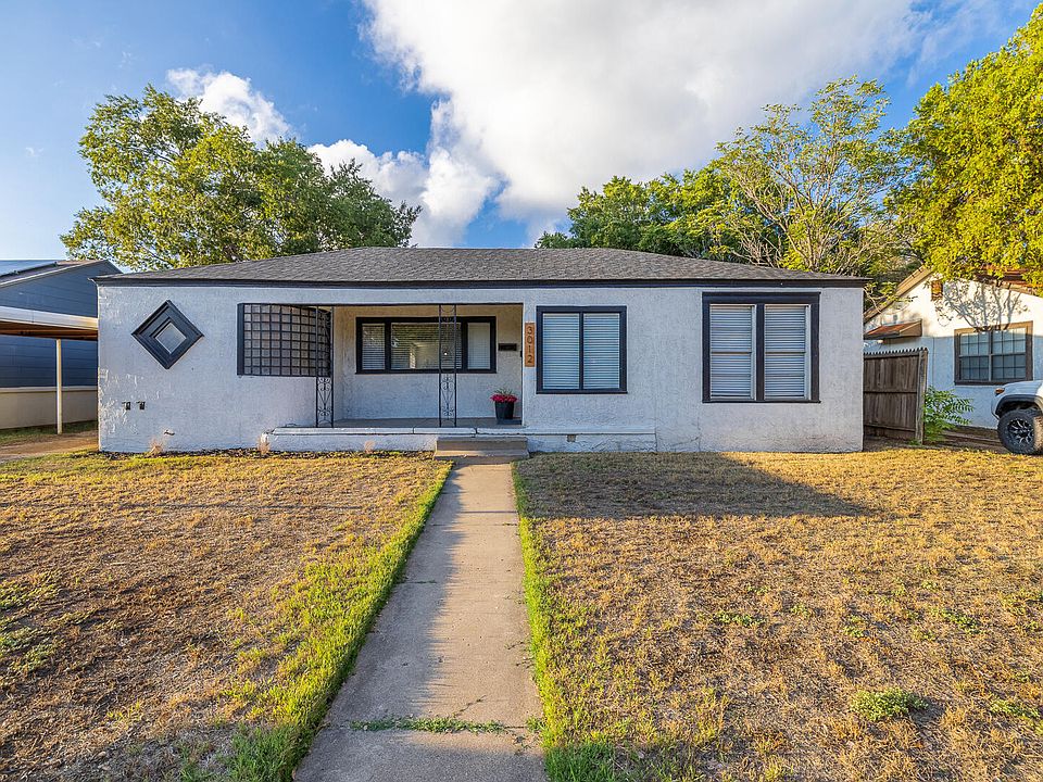 1st image of 3012 29th St