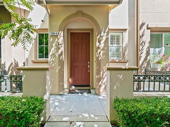 4th image of 1580 Shore Pl Unit 4