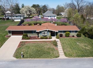 1305 Woody Ave, Moberly, MO 65270