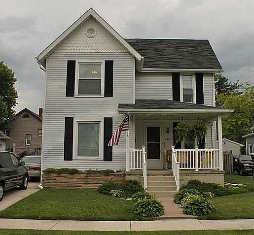 1st image of 562 N Main St