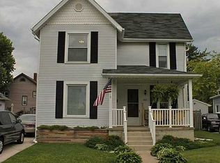 562 N Main St, Fostoria, OH 44830