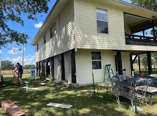 3211 Rimes Rd, Plant City, FL 33566