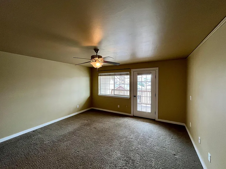 2240 E Baxter Ln #5 — Photo 7