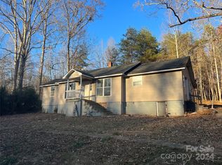 789 Groves Rd, Rutherfordton, NC 28167