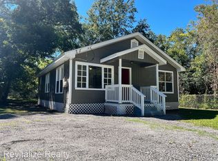 109 5th Ave, Chickasaw, AL 36611