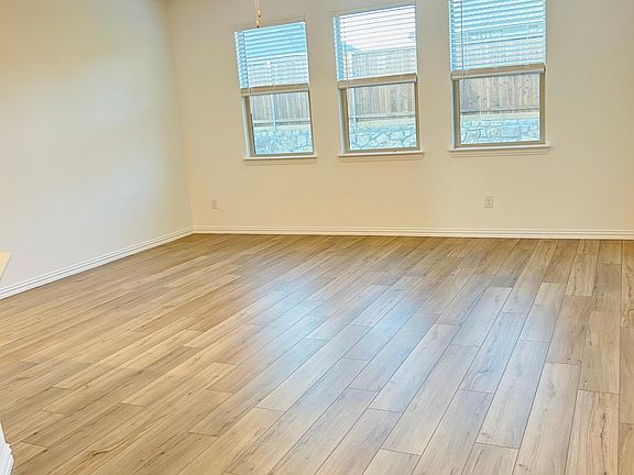 5th image of 3217 Layla Creek Dr