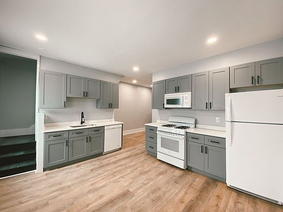 5th image of 713 Hays Ave