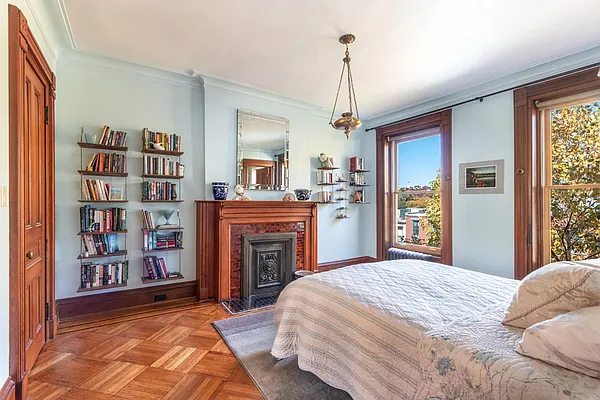 Sold by Compass | media 15