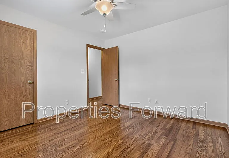 3127 Thomas Ave — Photo 24