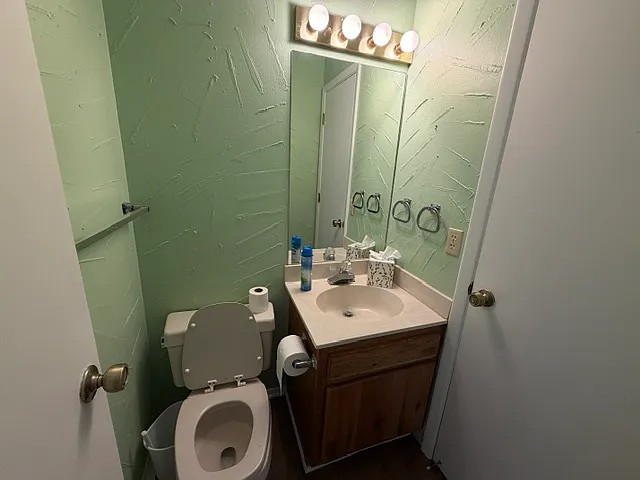 107 Niblic Ct #1 — Photo 7