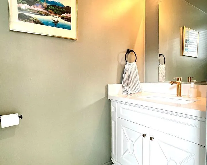 15 Eaton Park Ln #23 — Photo 8