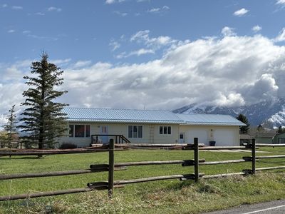 2950 Nelson Rd, Bozeman, MT, 59718
