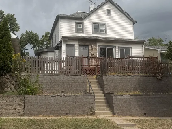 1097 Suburban Ave #2, Saint Paul, MN 55106