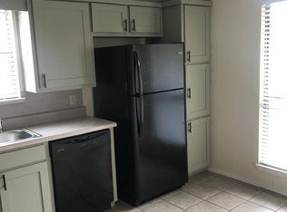 1607 Cates St, Bridgeport, TX 76426