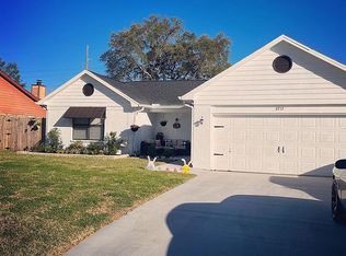 2717 Summertree Ln, Gulf Breeze, FL 32563