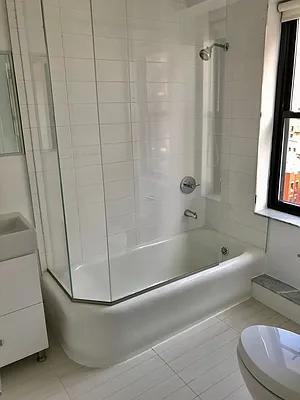 Rented by Stonehenge NYC LLC | media 8