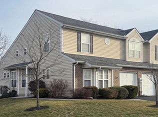 151 Peregrine Ln, Hummelstown, PA 17036