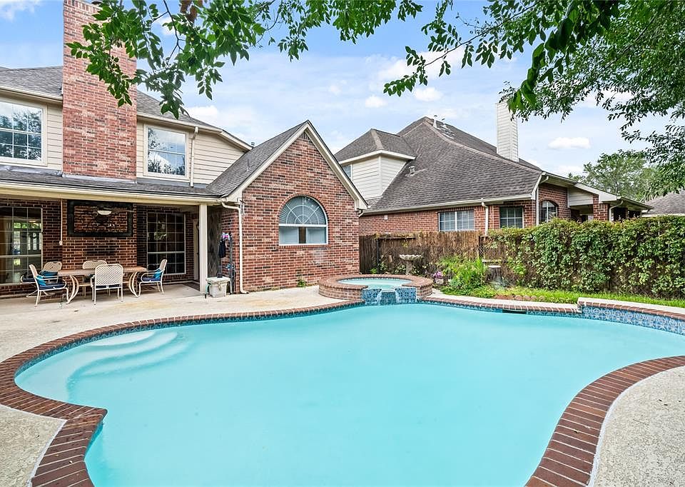 1st image of 7011 Emerald Glen Drive