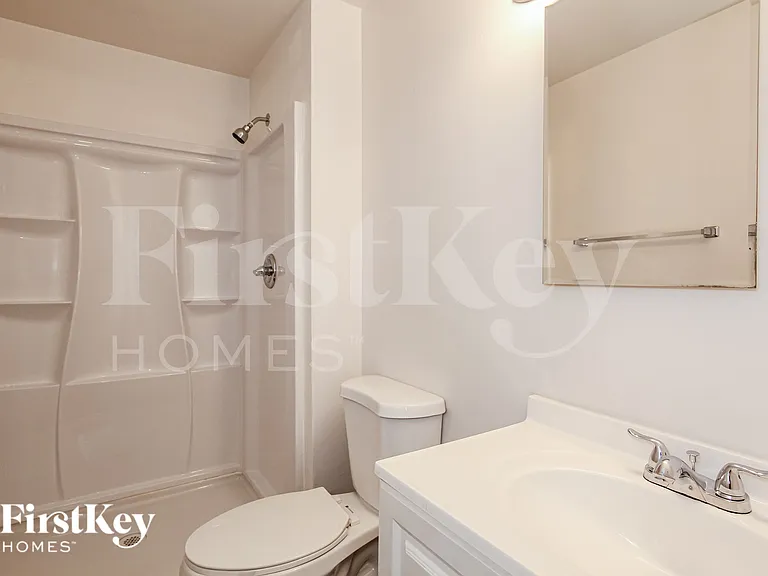 3733 E Eugie Ave — Photo 11