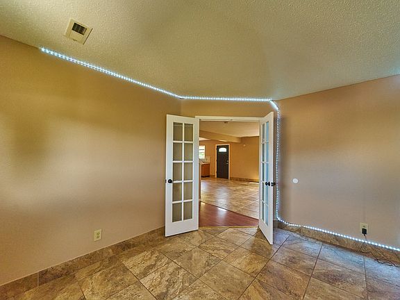 4th image of 5611 Olive Branch Way