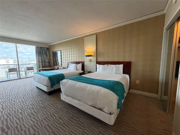 18001 Collins Ave #618, North Miami Beach, FL 33160