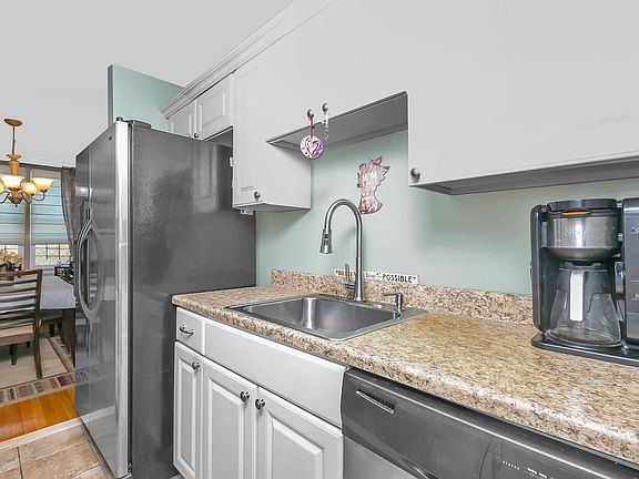 2nd image of 65-15 Alderton St APT 7G