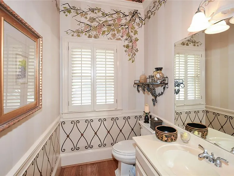 1640 Lazy River Ln — Photo 30