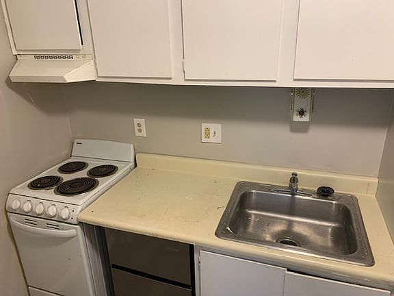 5th image of 968 Silver Meadows Blvd #968