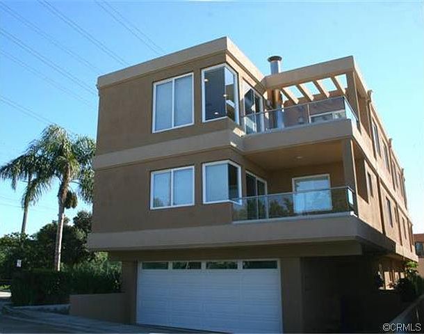 1st image of 4421 Crest Dr