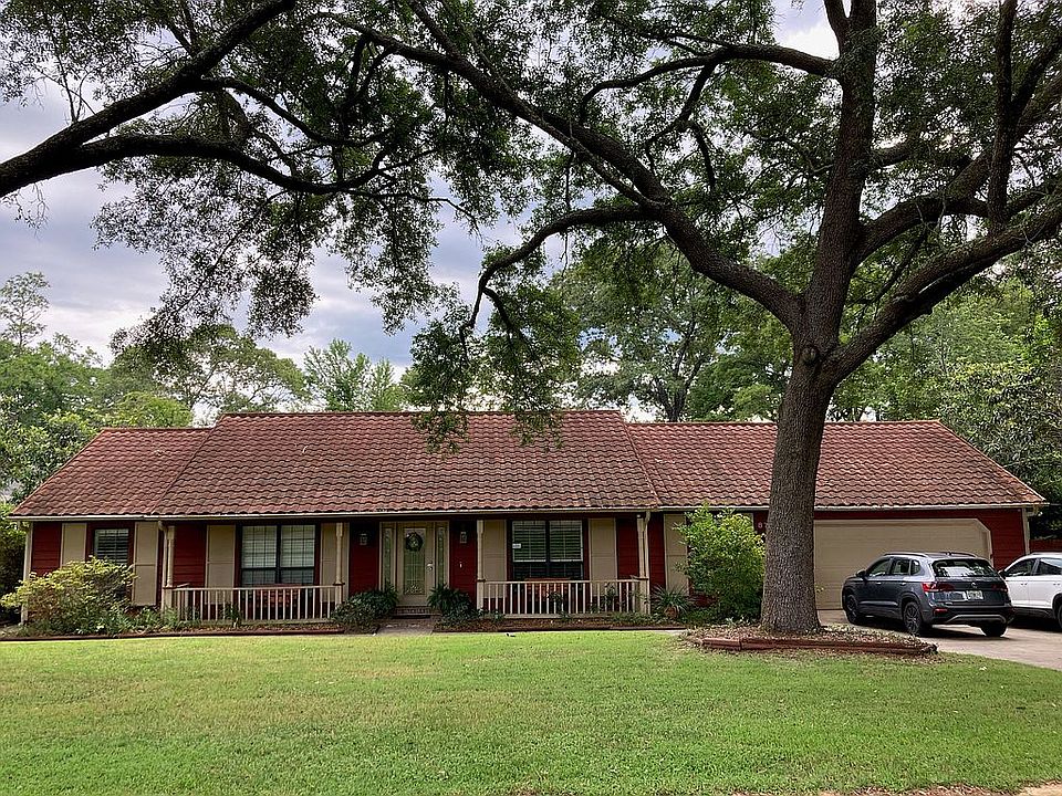 1st image of 8782 Thunderbird Dr