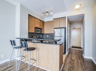 220 Burnhamthorpe Rd W #2303, Mississauga, ON L5B4N4