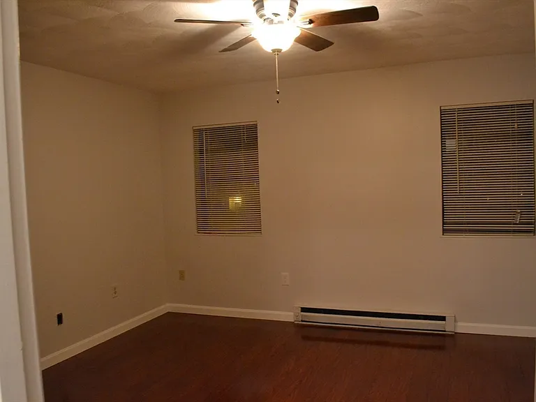 62 Marshall St #B — Photo 14